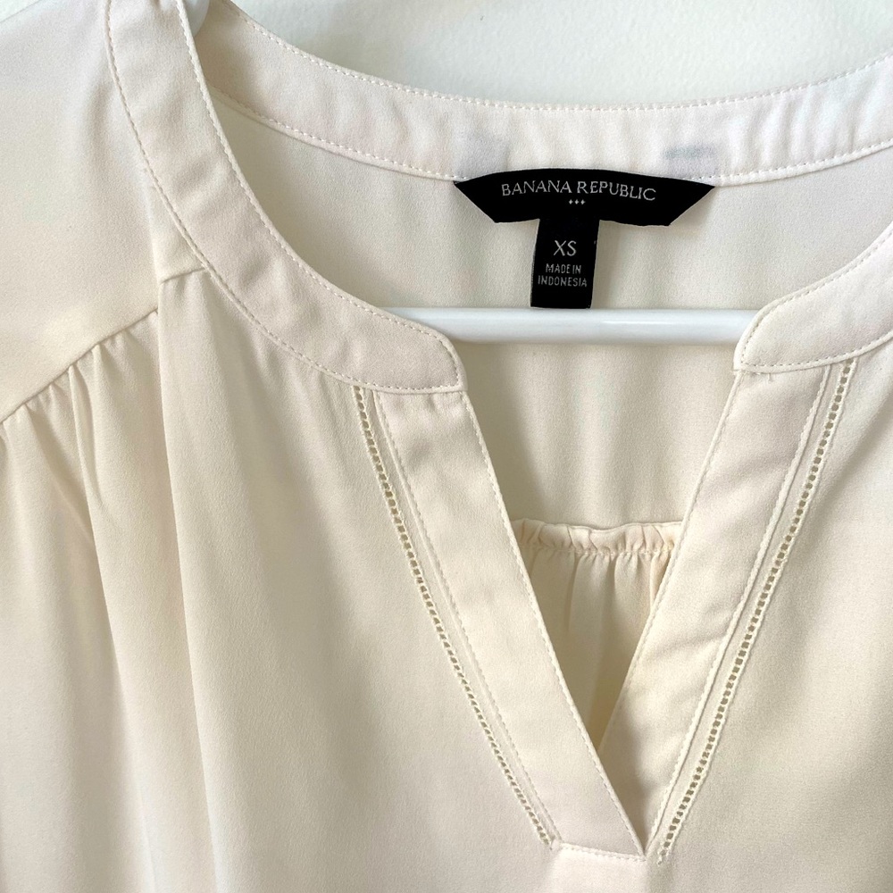 Banana Republic Drapey V-Neck Blouse